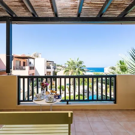 Sun & Blue Beach Apartment Panormos (Crete)