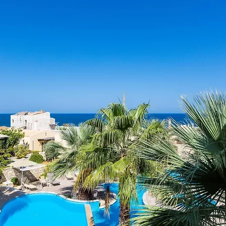 Sun & Blue Beach Apartment